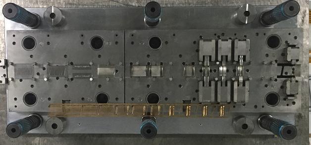 Precision plastic mold assembly