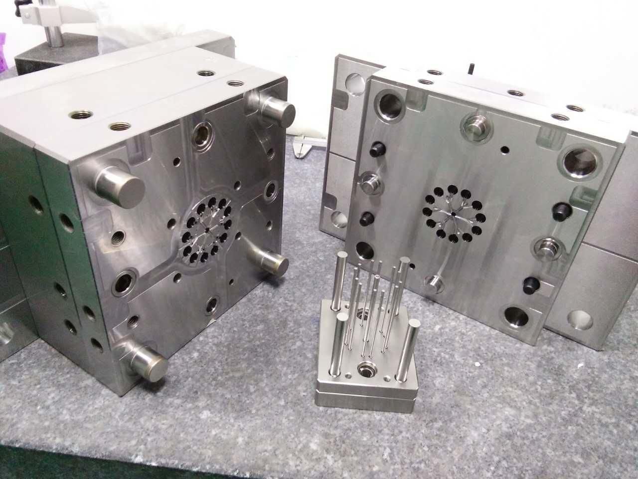 Precision mold blocks